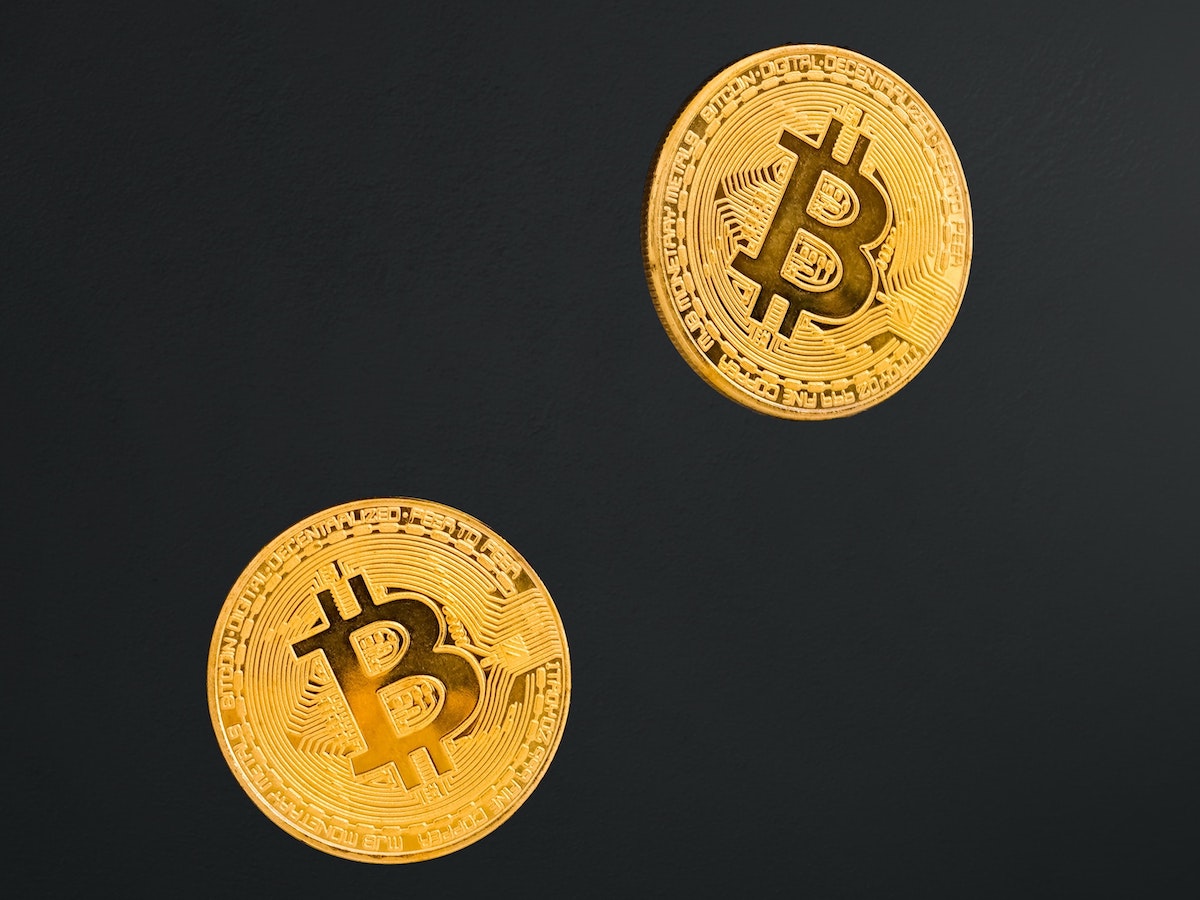 Crypto selloff: Bitcoin crashes below the US$40,000 mark, has dropped 47% in value since November thumbnail