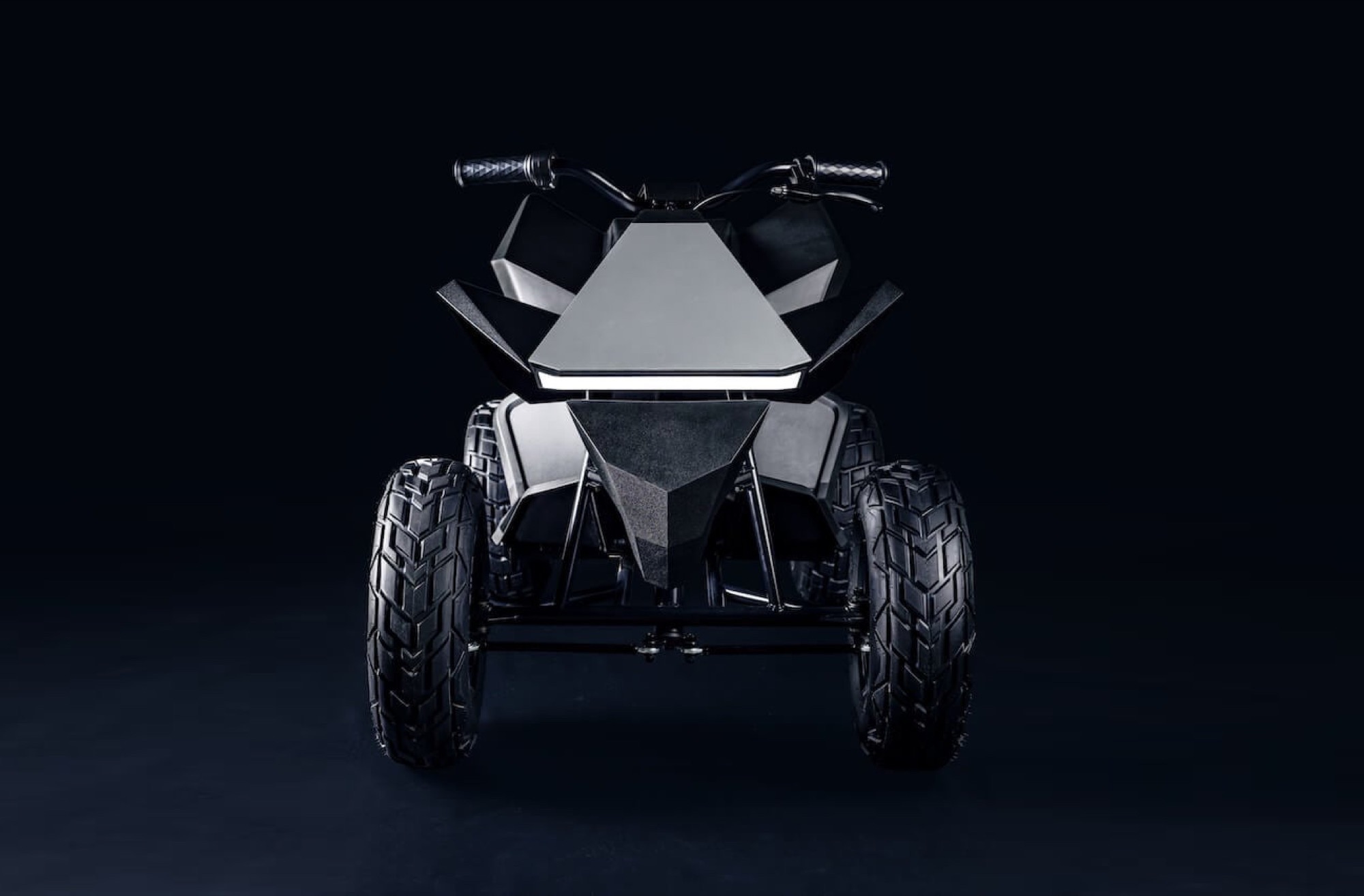log Aktiv spejl Cyberquad: Tesla presents an electric quad bike with a 10 mph top speed -  NotebookCheck.net News