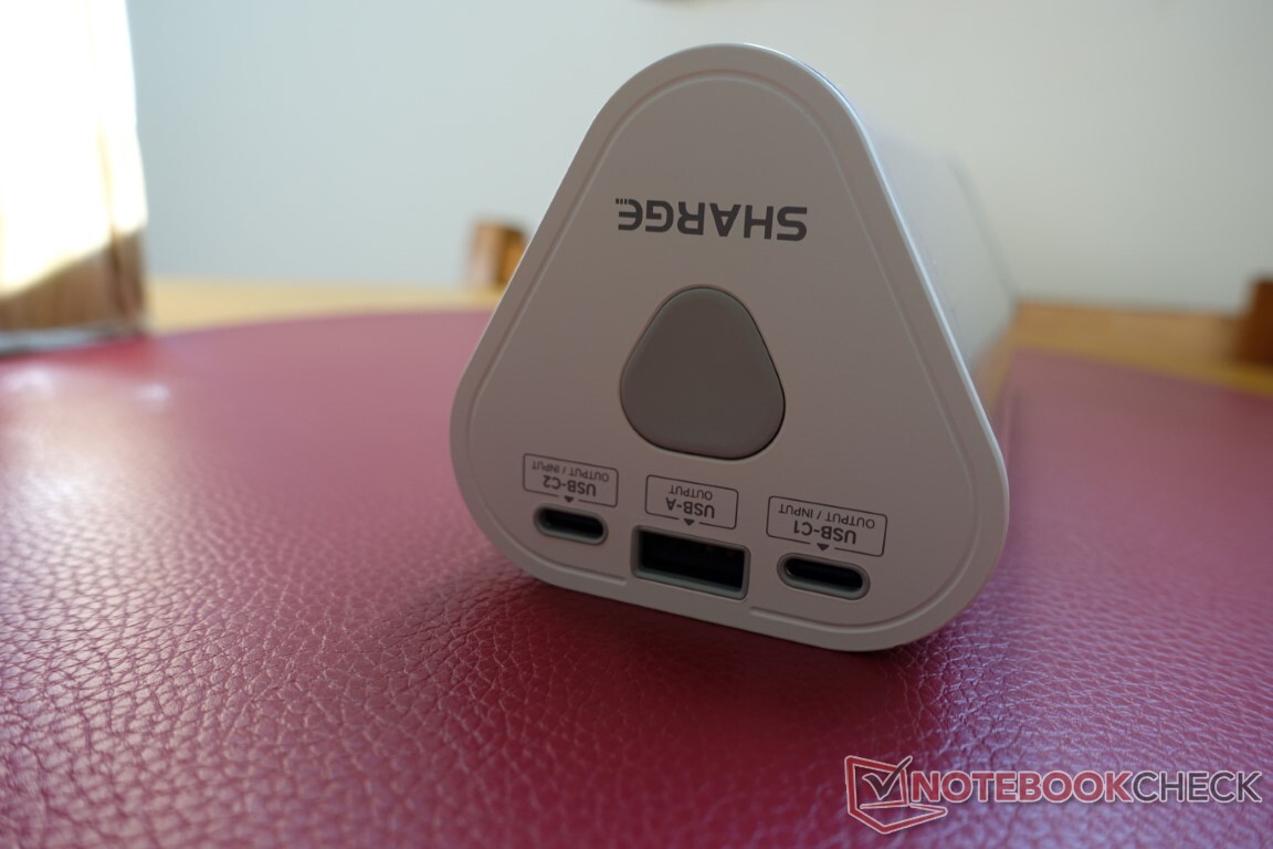 Sharge Shargeek 170 power bank hands-on review: The new shape of charging?  -  News