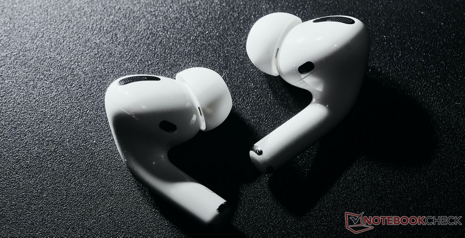 AIRPODS 2. Apple AIRPODS Pro 2022 черные. Сетка металл AIRPODS. Кастом AIRPODS 2.