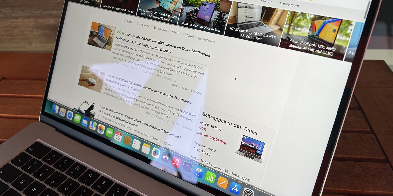 Apple MacBook Pro 15 inch (06/09) - Notebookcheck.fr