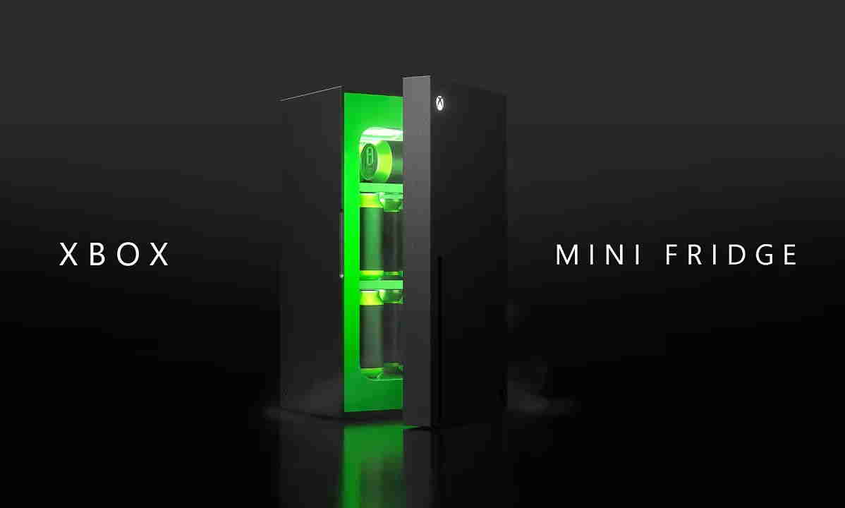 Xbox Series X Replica Mini Fridge - Xbox Series X