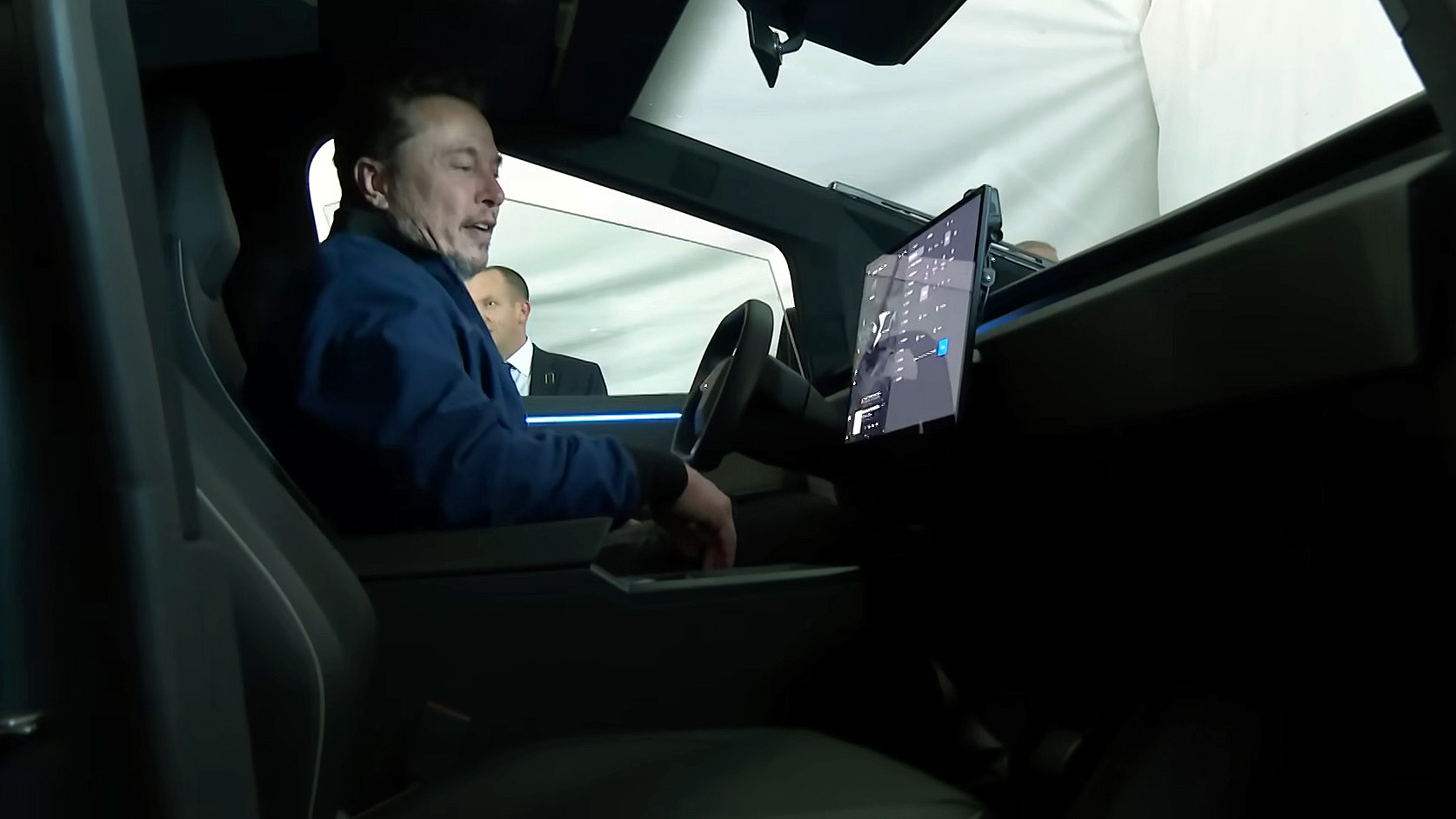 Elon Musk gives a good look of the Cybertruck's interior and 4680 battery during Netanyahu's Tesla factory tour