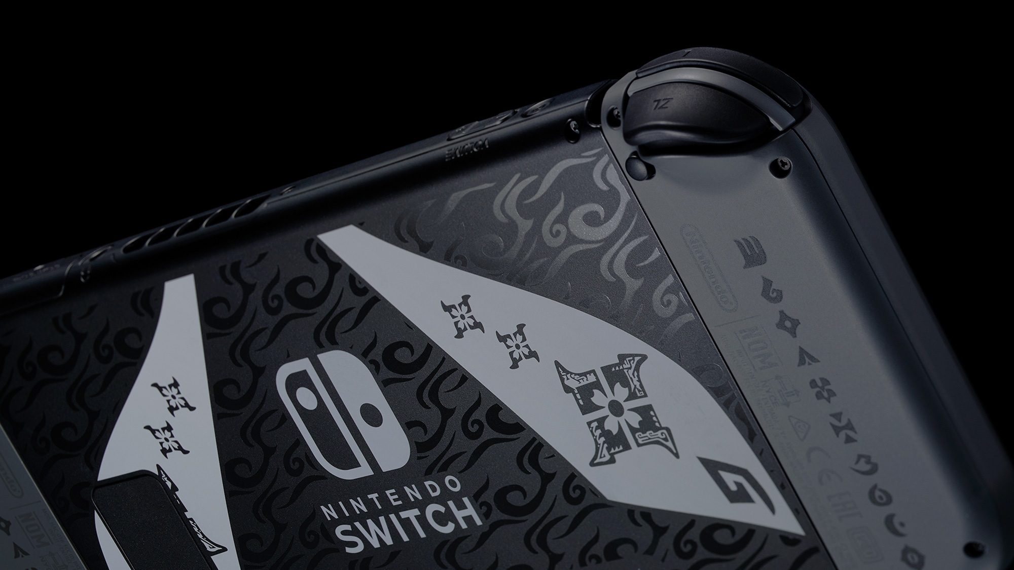 Nintendo will reportedly sell the Switch Pro as the Super Switch, but there are doubts about its benefits;  Monster Hunter Rise Special Edition console launches