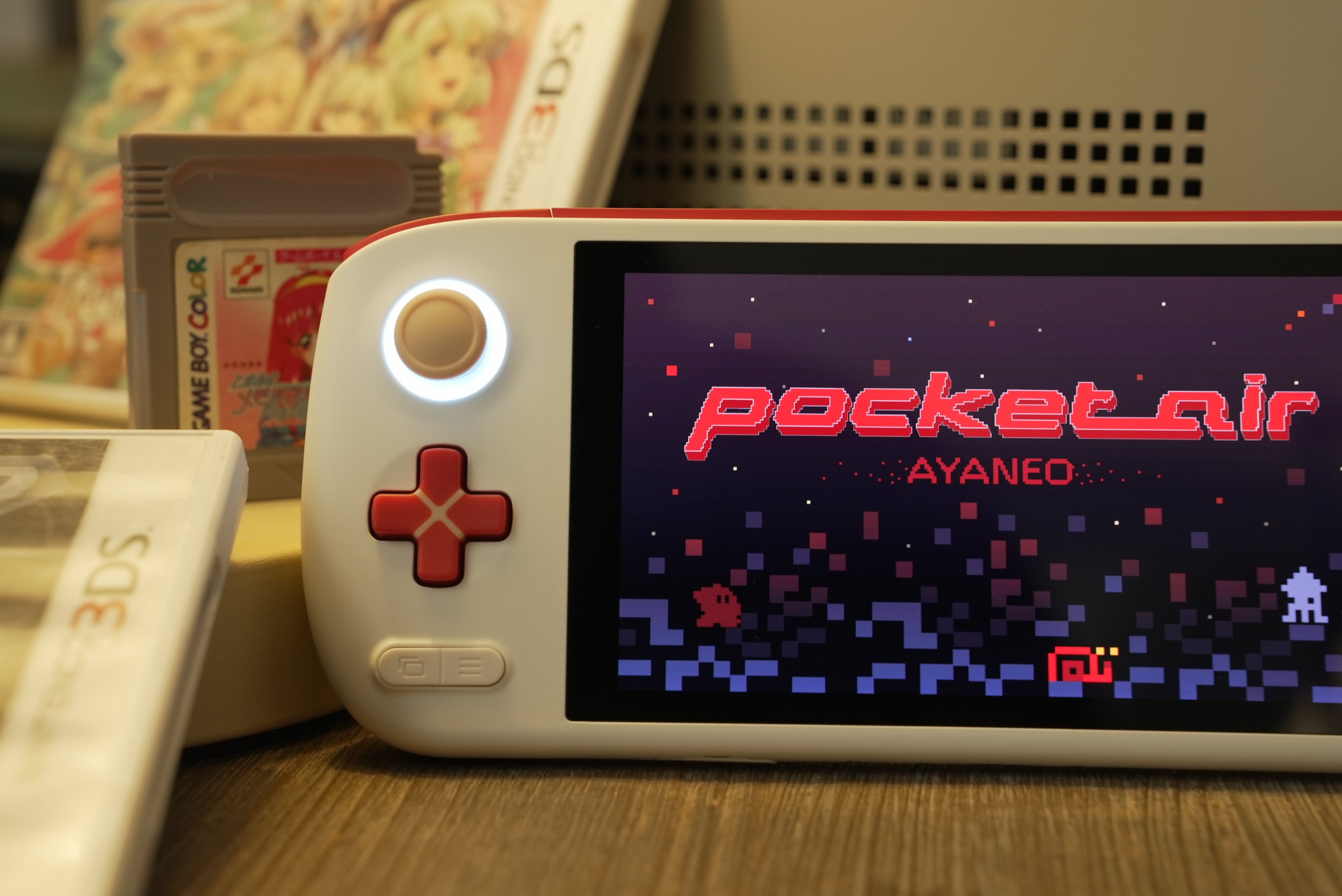 AYANEO Pocket Air: AYANEO responds to AYN Odin2 with Qualcomm Snapdragon version of its AMOLED gaming handheld