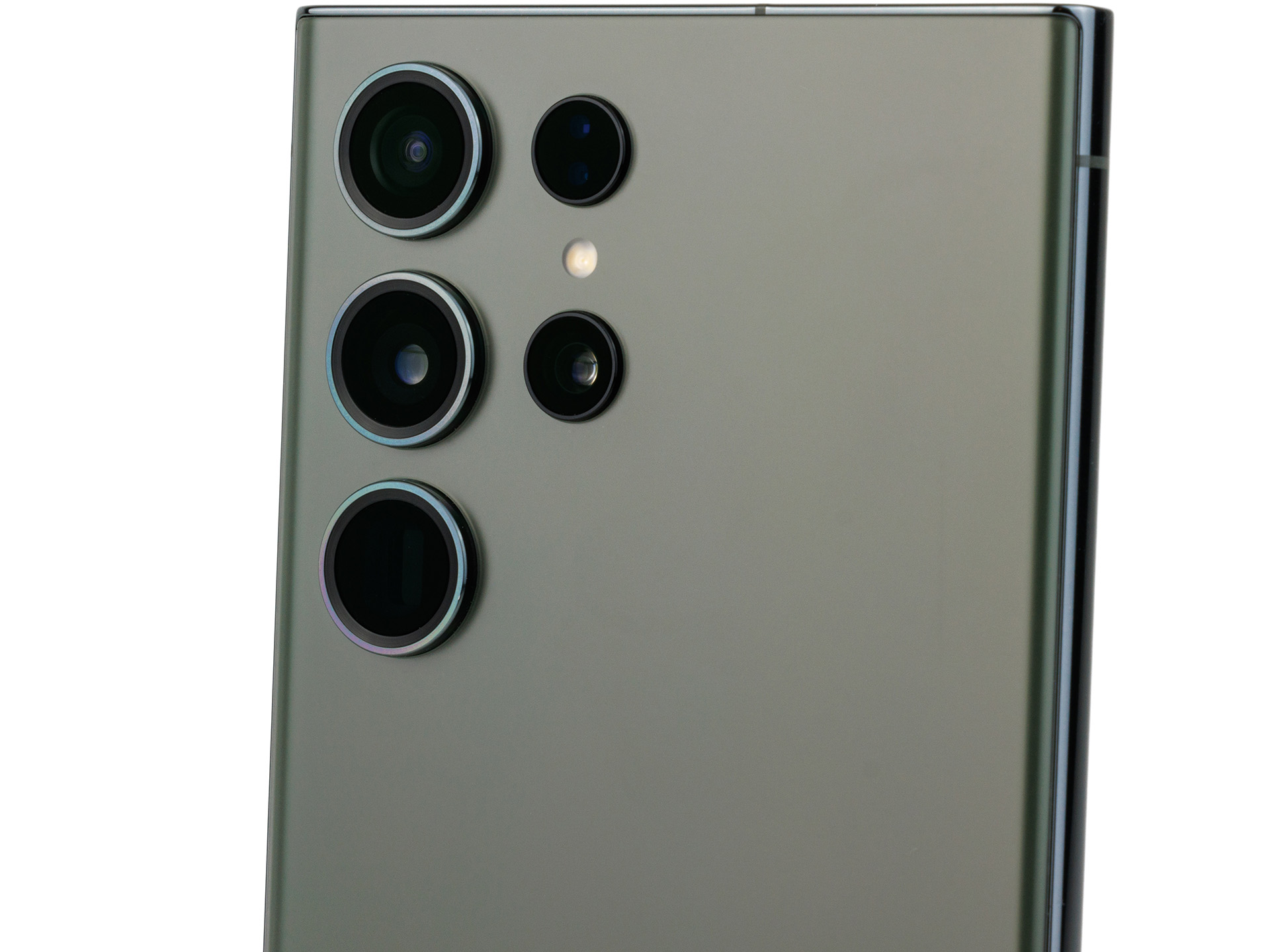 Samsung Galaxy S24 Ultra rumoured to feature a 50 MP telephoto lens
