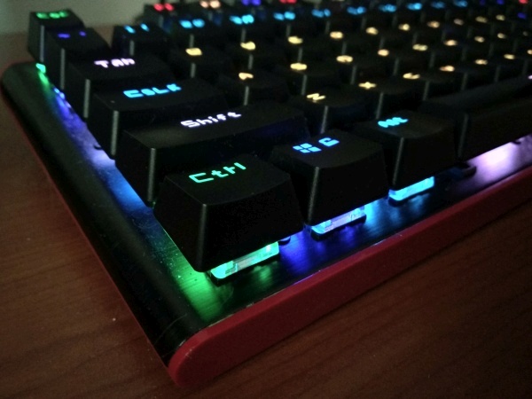 Genesis Rx85 Rgb Hands On Review A Great Mechanical Keyboard That Doesn T Cost A Fortune Notebookcheck Net News
