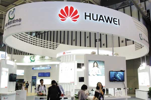 Huawei P20 Plus poderá ser lançado com bateria de 4.000mAh,