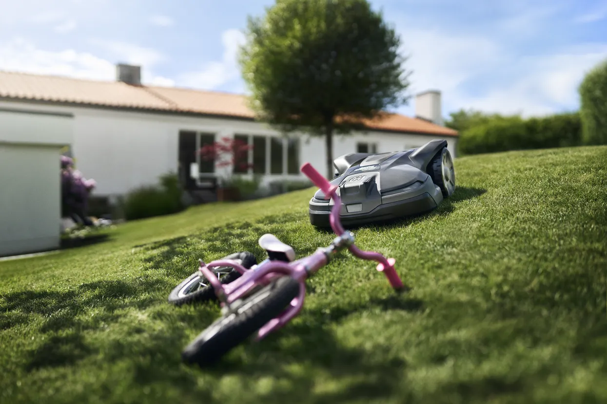 Husqvarna Automower NERA satnav robot mower has high price tag