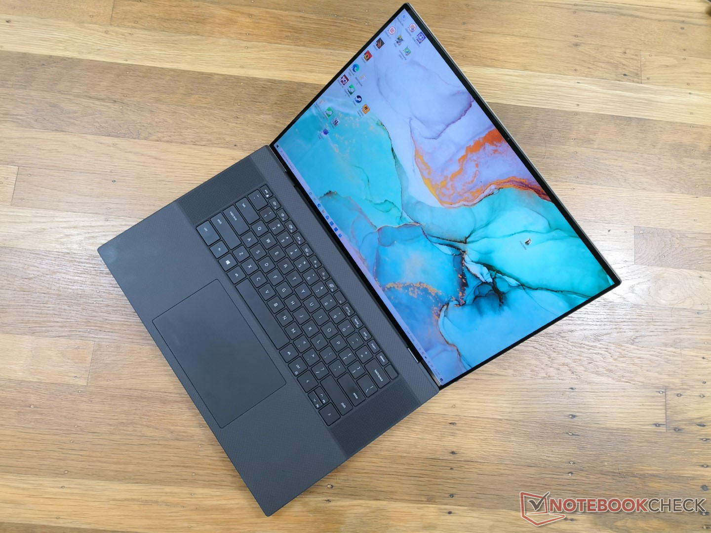 Dell XPS 9710 quietly fixes the charging complications on last year's XPS 17 9700 News Dell XPS 9710 quietly fixes the charging complications on last year's XPS 17 9700 News
