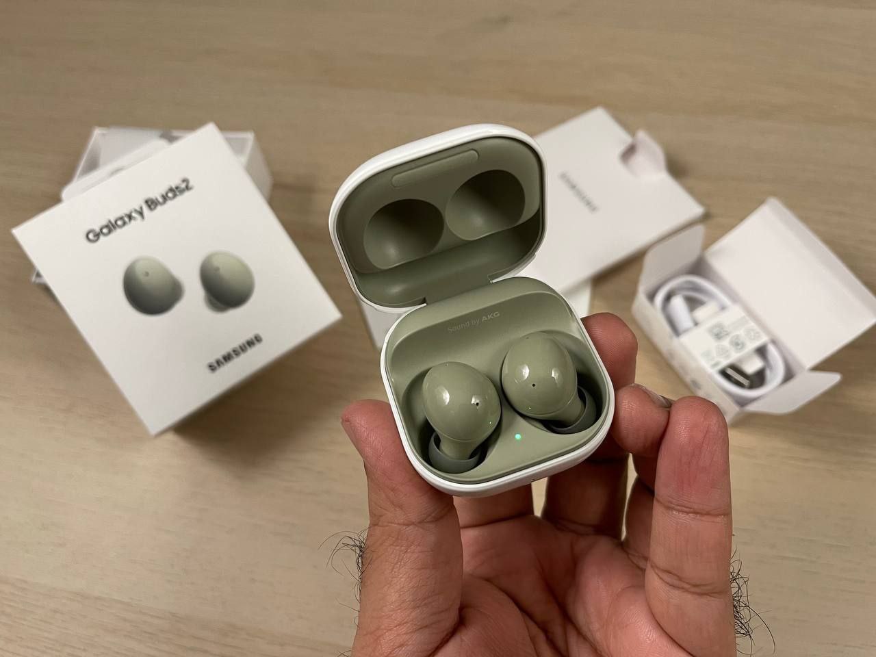 Galaxy Buds2 オリーブ-