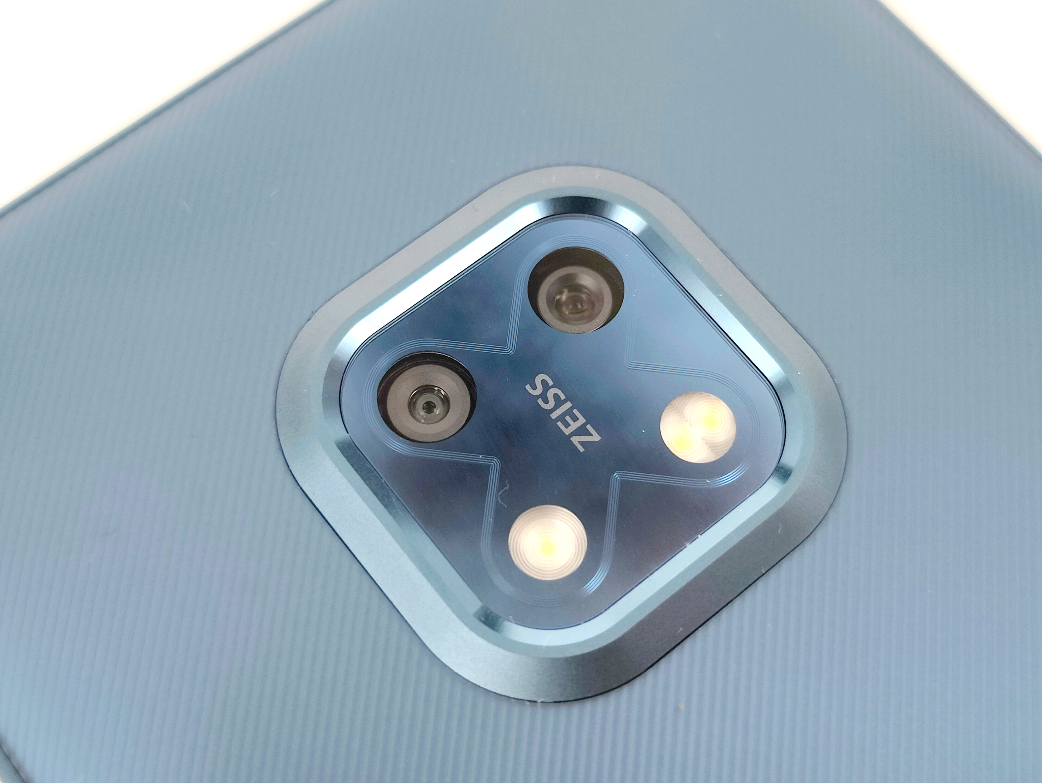 Nokia XR20: The Finns create a great outdoor phone on their first