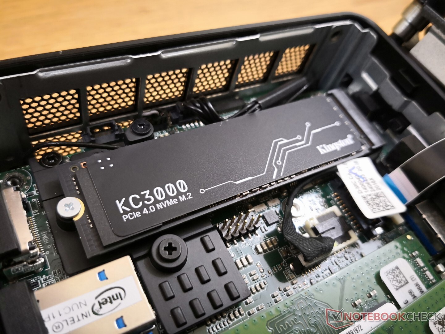 Kingston KC3000 vs. WD Black SN850