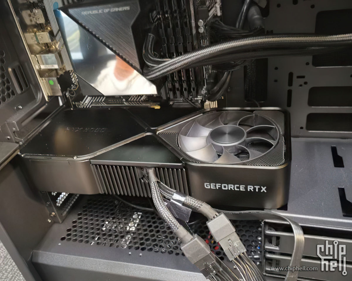 Hands-on NVIDIA GeForce RTX 3090 Founders Edition picture 