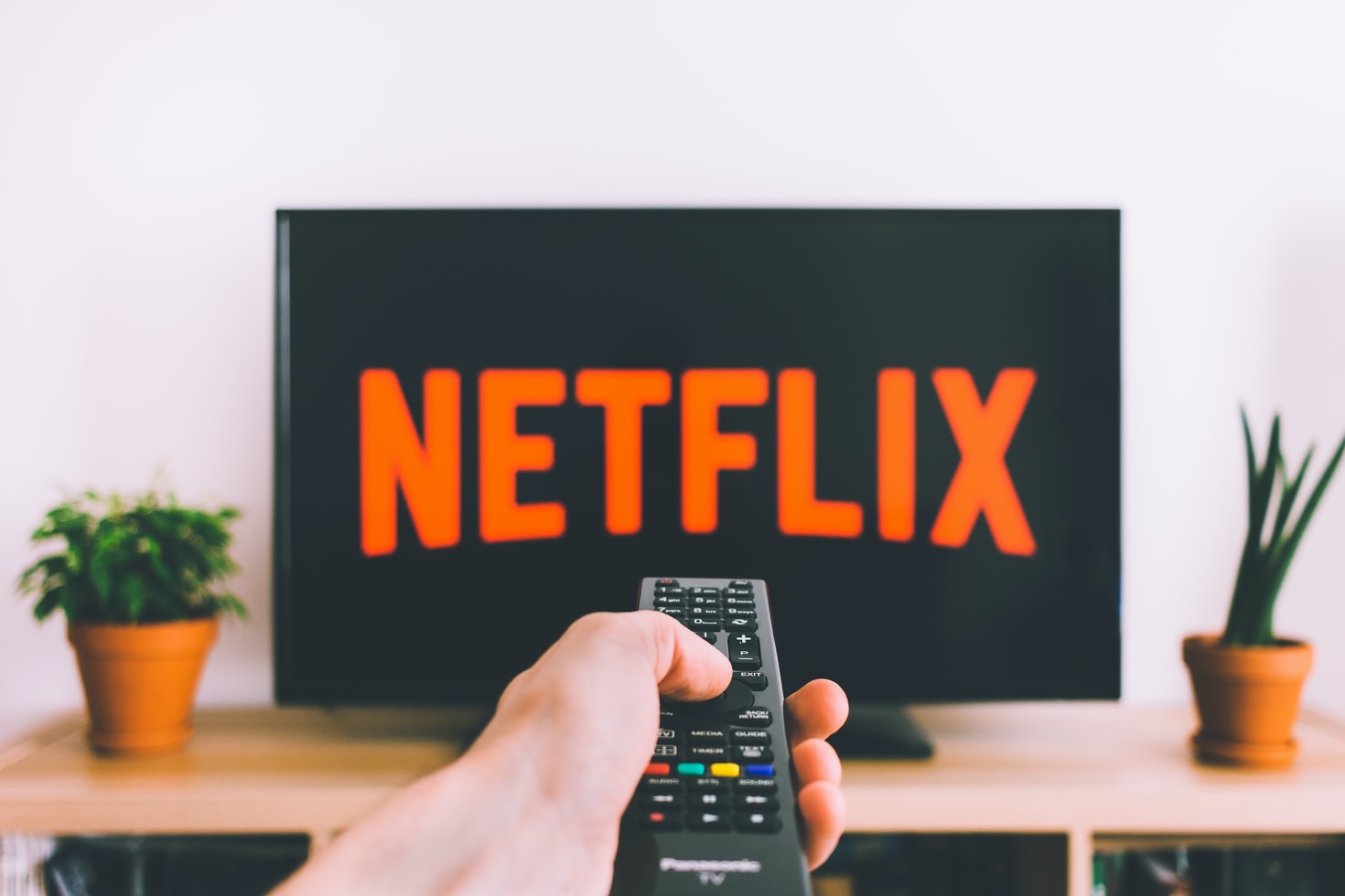 Netflix raises its prices again in the US and Canada