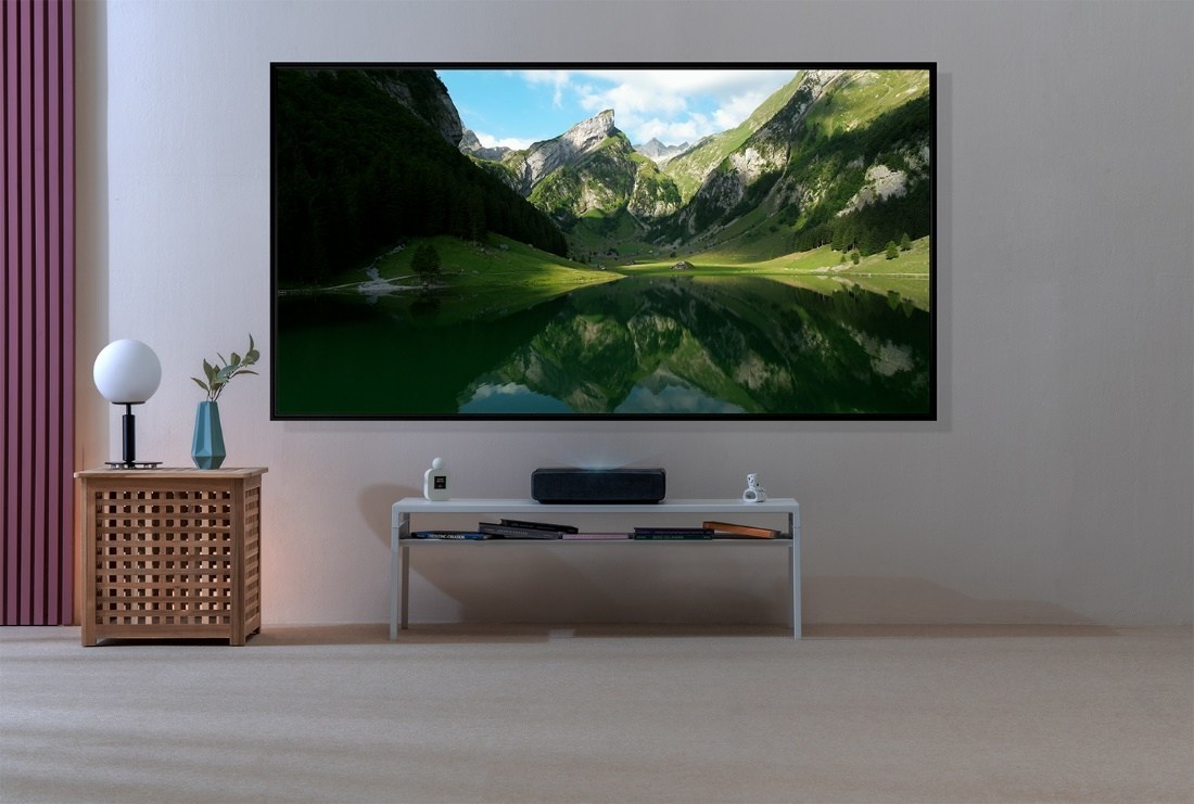 Samsung Announces 4K Ultra Short Throw Laser Projector: The