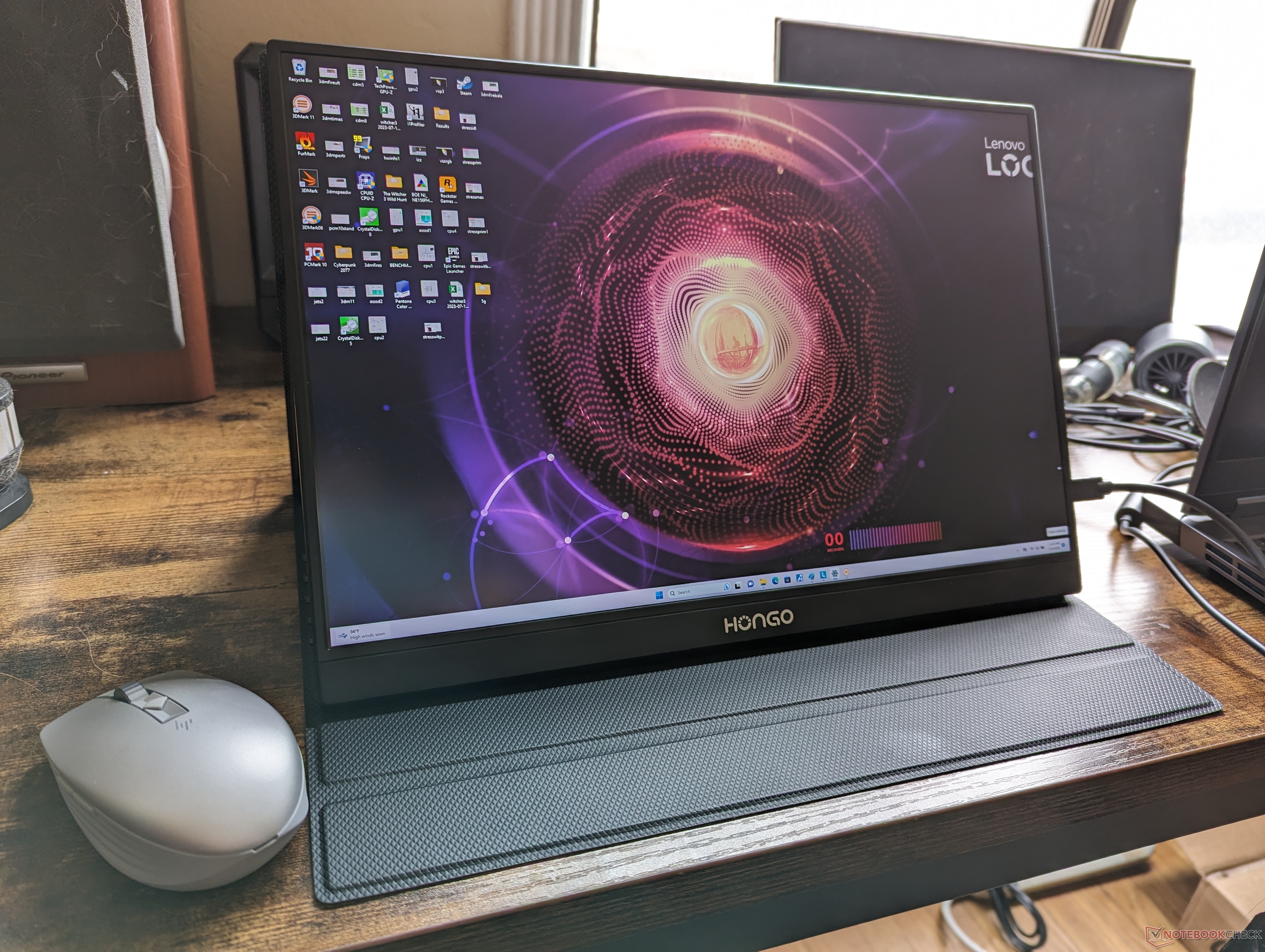 Hongo 16.1 external monitor offers full sRGB, 2560 x 1600 resolution, 120 Hz refresh rate, FreeSync, and fast response times for just US0