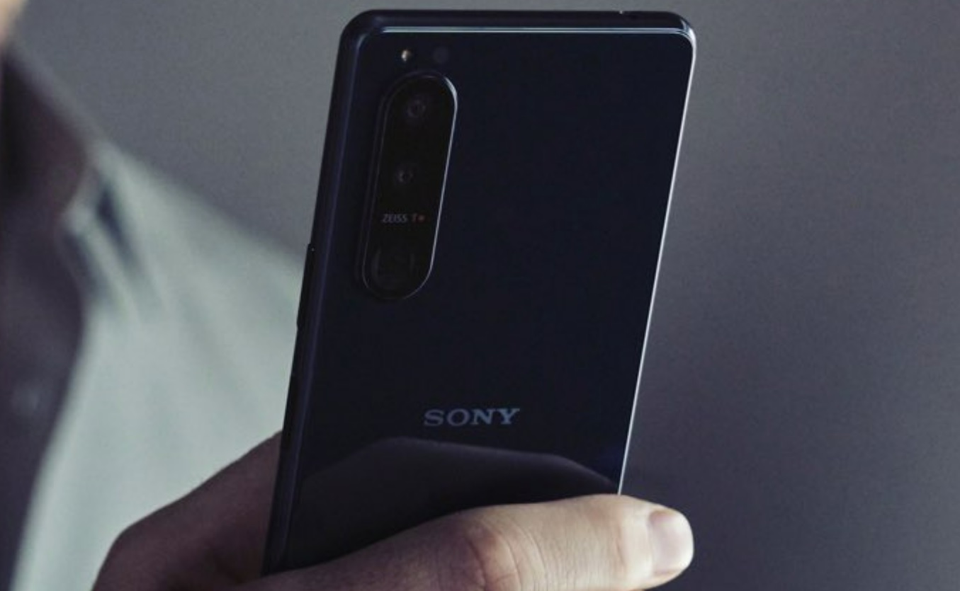 Sony's Xperia 5 V phone comes with a flagship 52-megapixel sensor