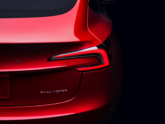 Tesla lowers prices for the Model Y & Model 3 in China