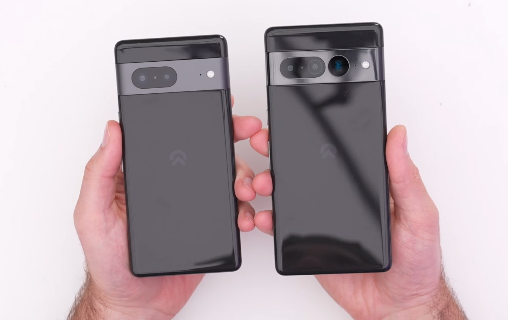 Google Pixel 7 And Pixel 7 Pro Prototypes Re-Surface In Hands-On Video  Comparing Them Against Pixel 6 And Pixel 6 Pro Retail Units -  Notebookcheck.net News