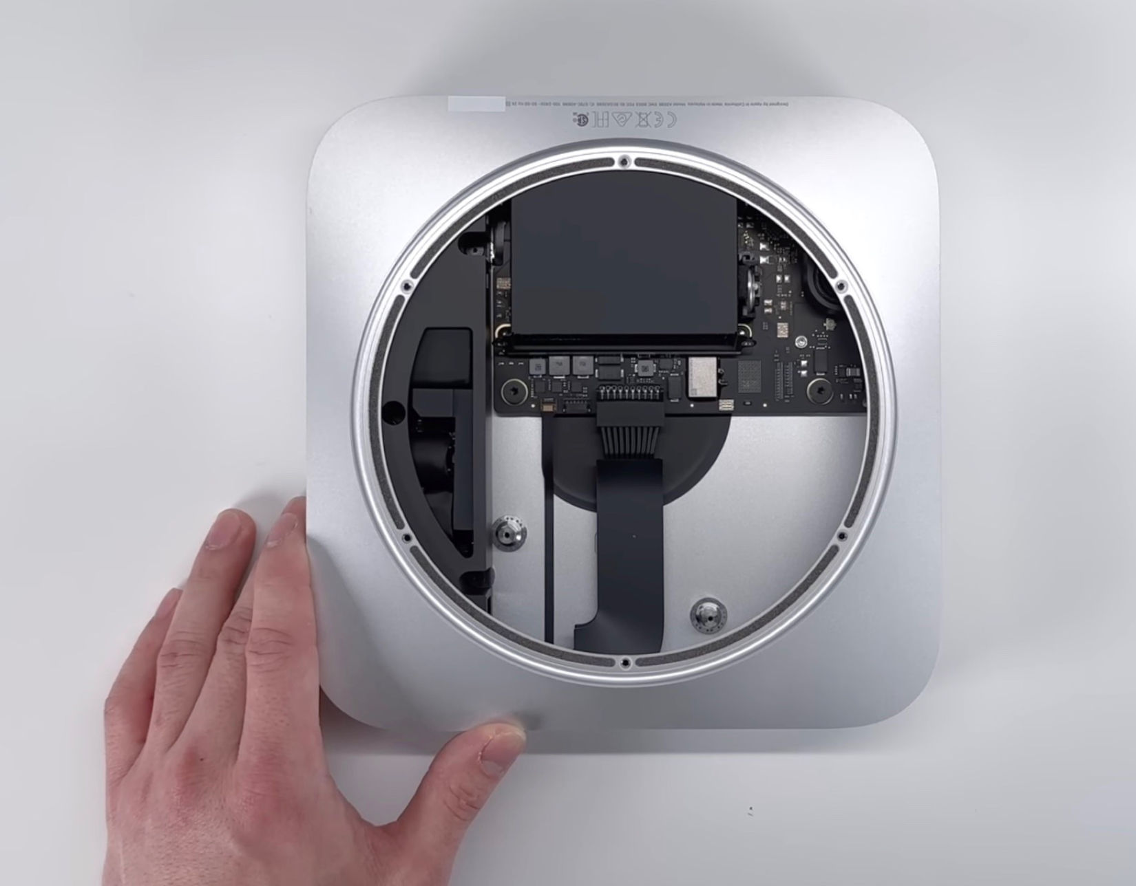 Apple Mac mini teardowns reveal larger heatsink for Apple M2 Pro
