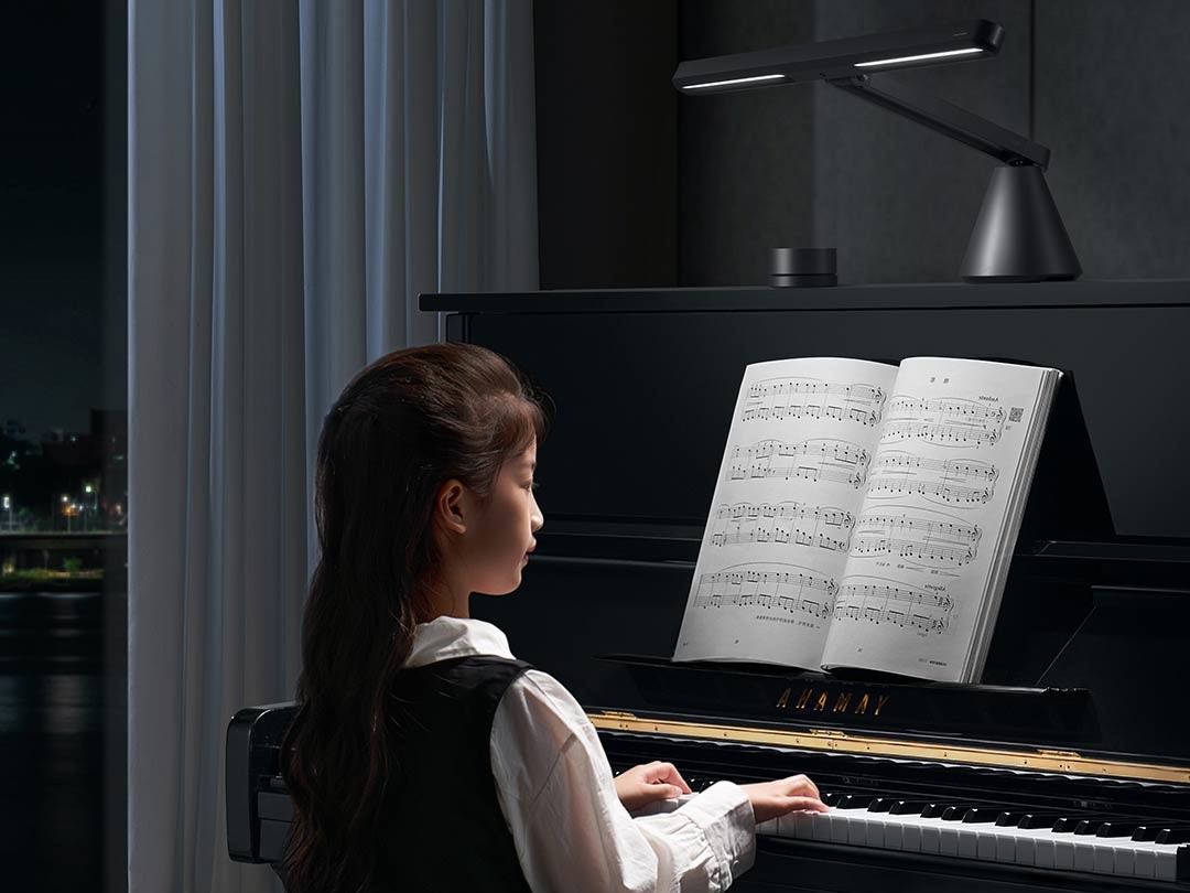 Xiaomi Mijia Smart Piano Light new unusual gadget unveiled