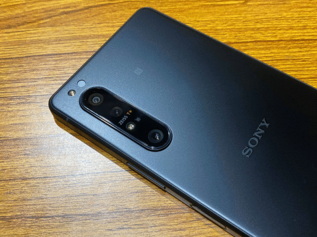 The Sony Xperia 1 II picks up an enticing new matte colour option