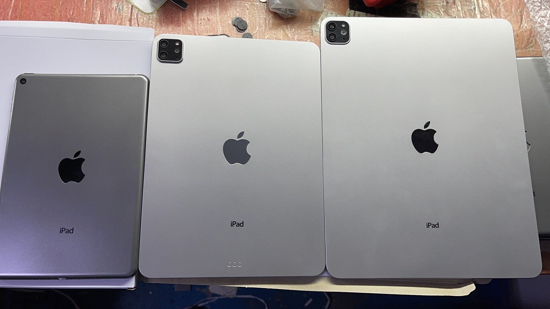 The leaked photos show the supposed designs of the next generation Apple iPad iPad and iPad mini tablets