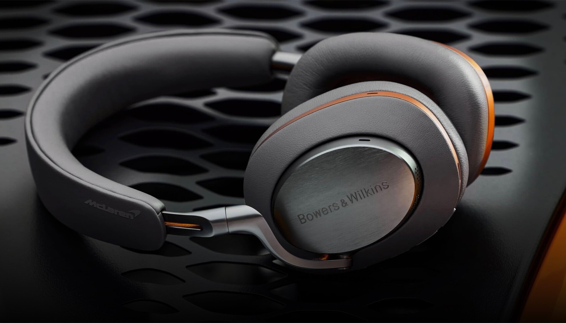 Bowers & Wilkins PX8 Wireless Over-Ear Headphones - James Bond Special  Edition