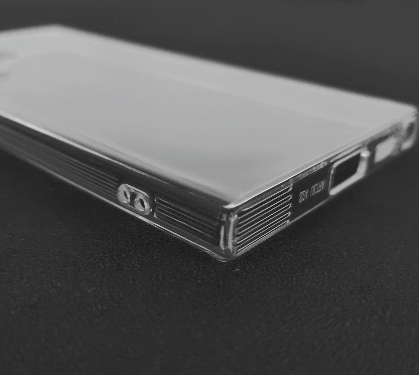 Samsung Galaxy S24 Ultra: Leaker shows early case design of