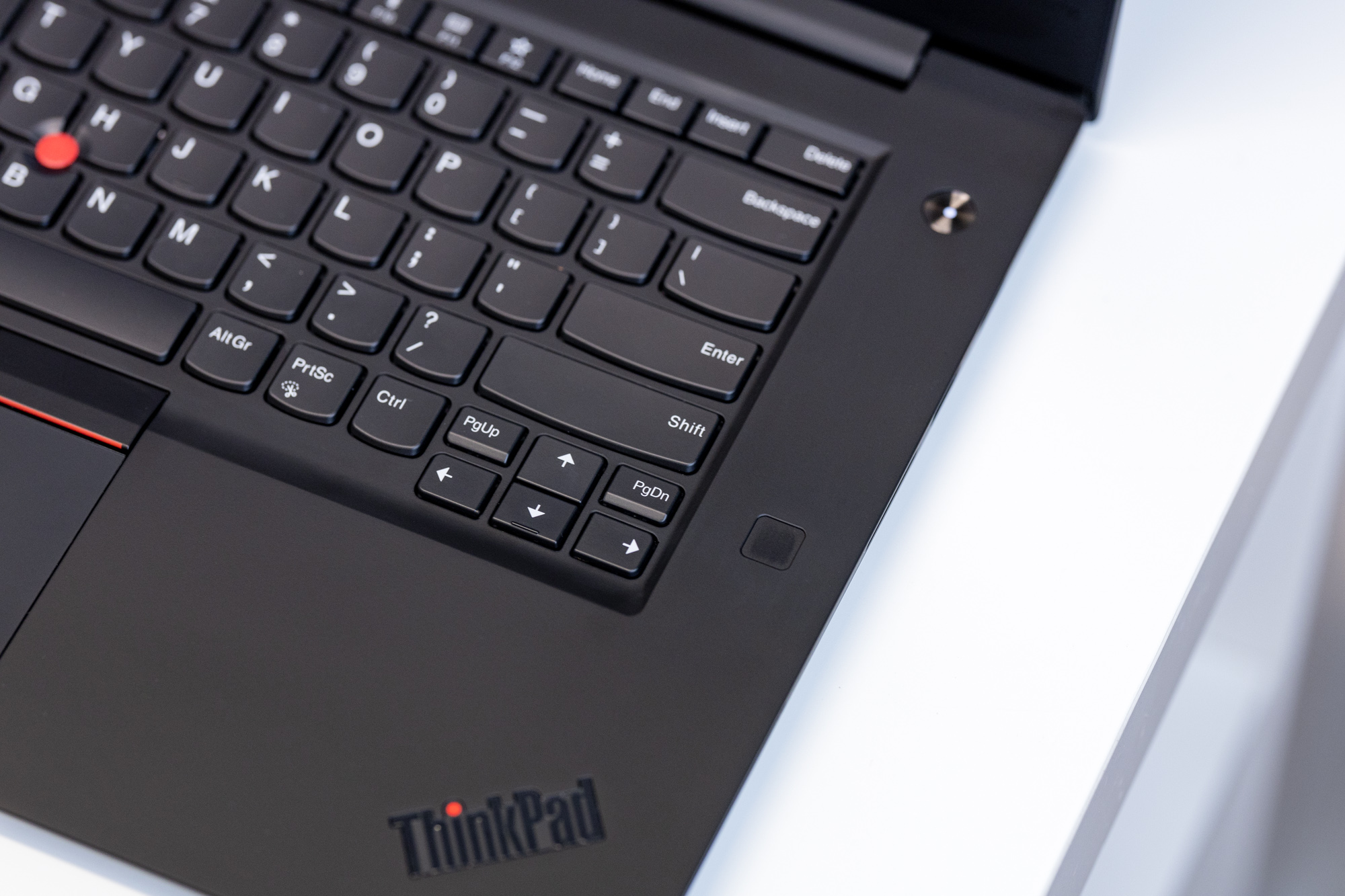 Lenovo ThinkPad X1 Extreme Gen 2: A multimedia laptop that may not 