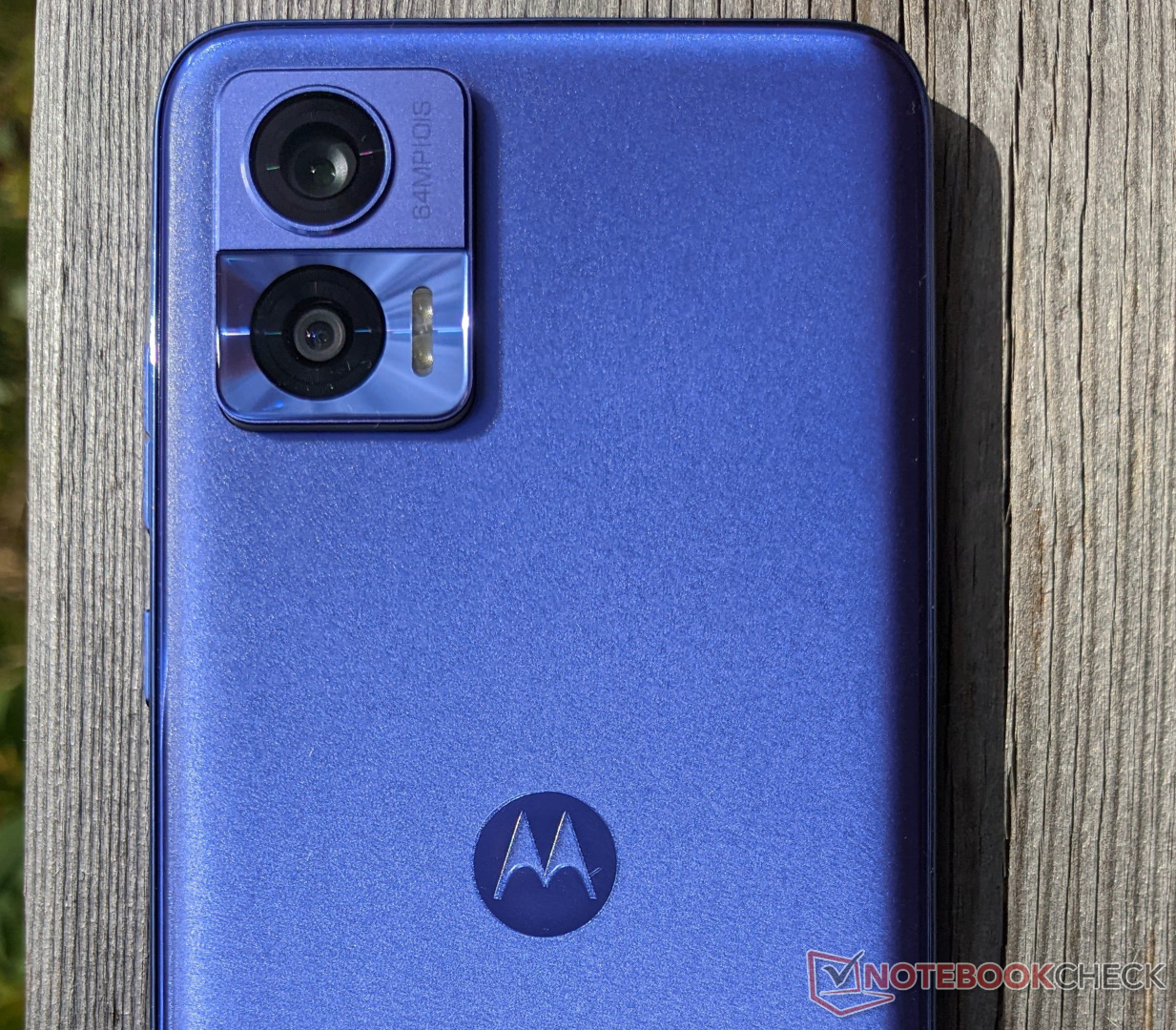 Motorola Edge 40 Neo review -  tests