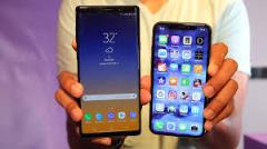 New Samsung Galaxy Note 9 or old iPhone X? Hm... (Source: CNET)