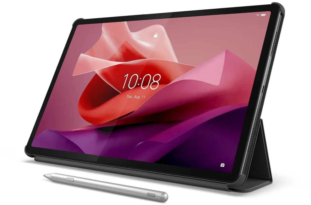 Lenovo Tab P12, une tablette grand format sous Android 13