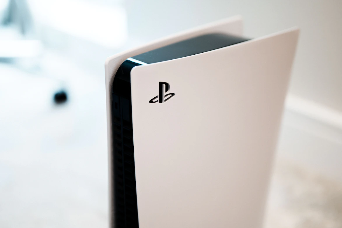 PlayStation 5 Digital Edition launches this year + more - 9to5Toys