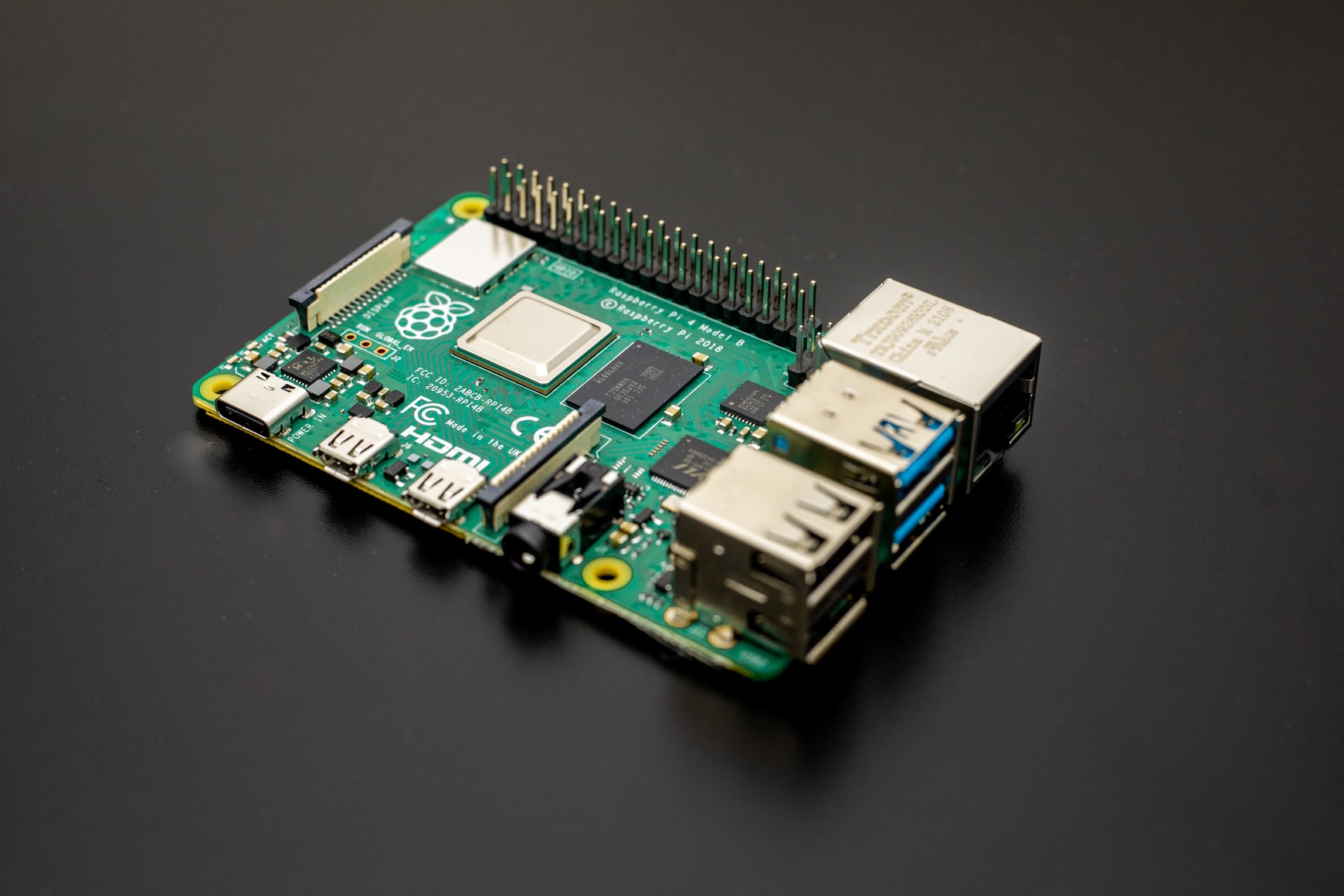 Raspberry Pi 4 Benchmarks & Mini Review - CNX Software