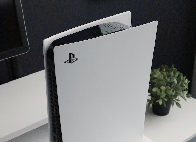 Alleged PlayStation 5 Pro console featuring AMD graphics with 30