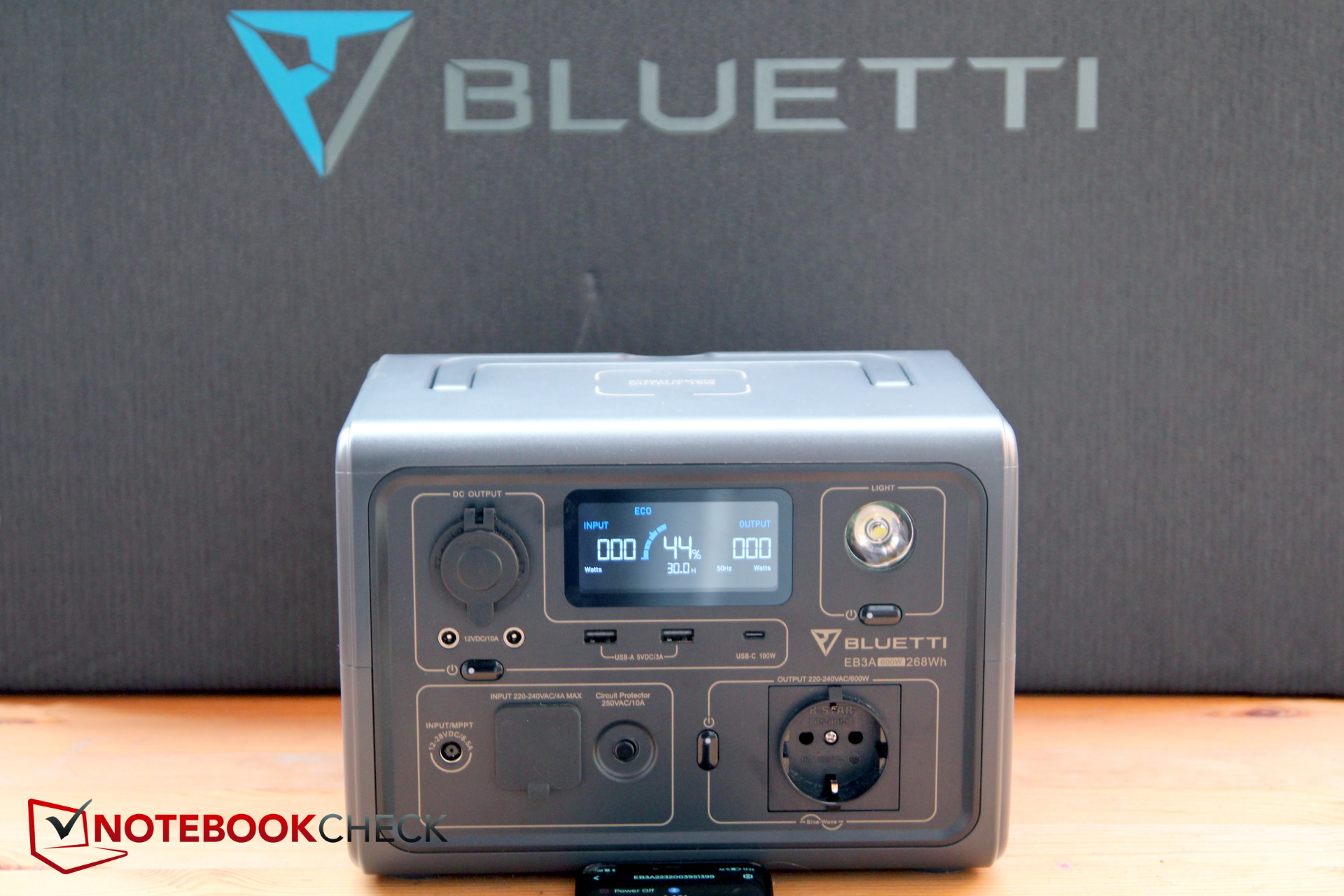 Bluetti EB3A power station with 200W solar panel hands-on test: A small  power cube -  Reviews