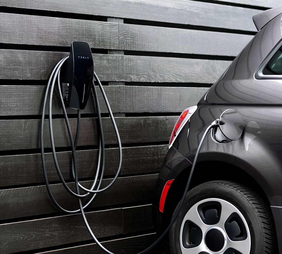 Tesla lists its new J1772 Wall Connector and home charger on Best