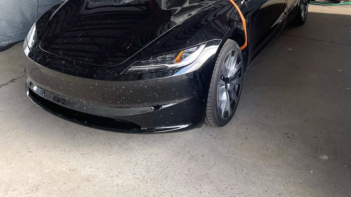 Cheaper to produce 2024 Tesla Model 3 'Highland' appears in a spy shot with  new headlights -  News