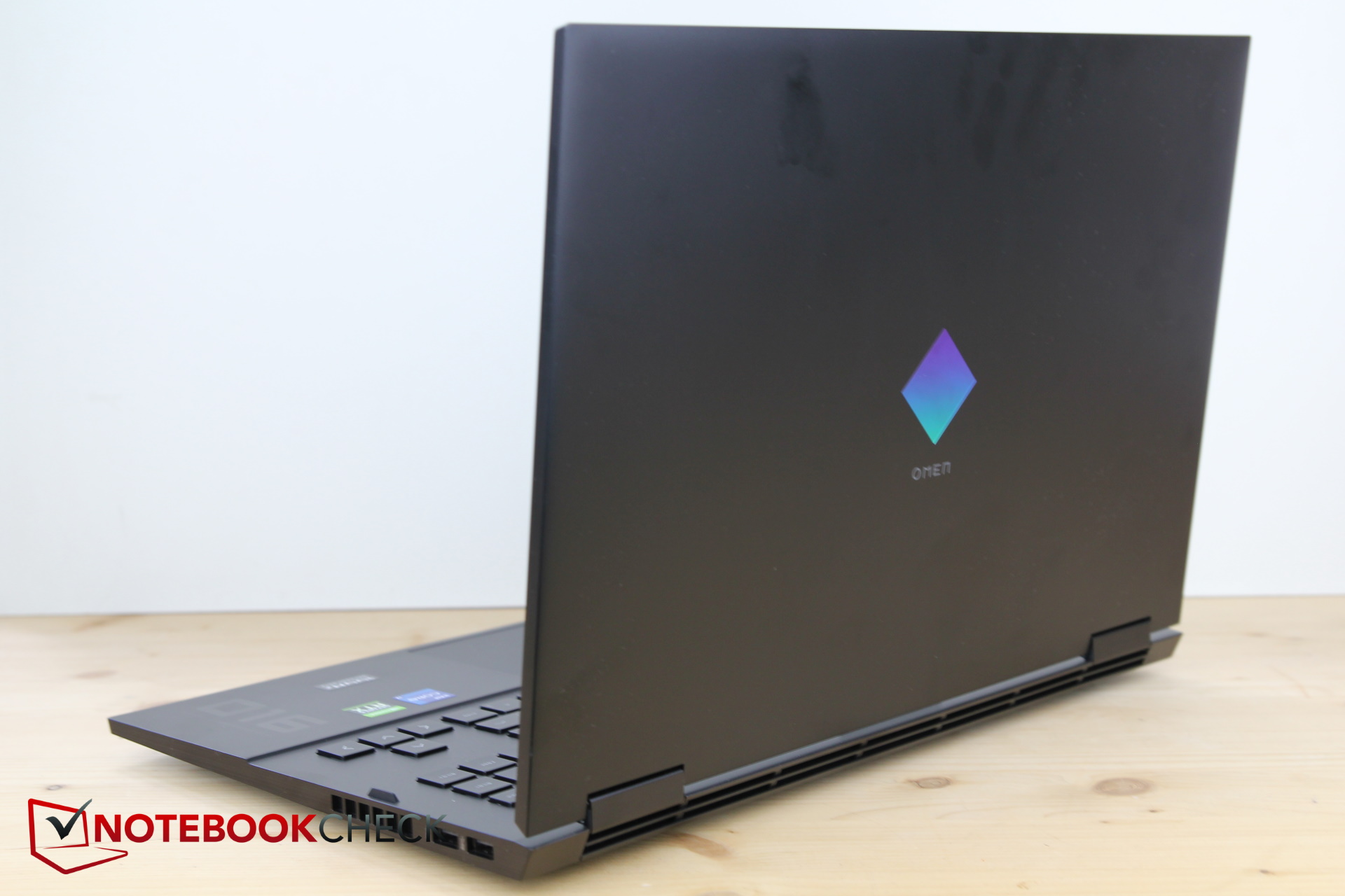 HP Omen 16 with Ryzen 7 5800H Zen 3 CPU, Thunderbolt 4, and 16.1 ...