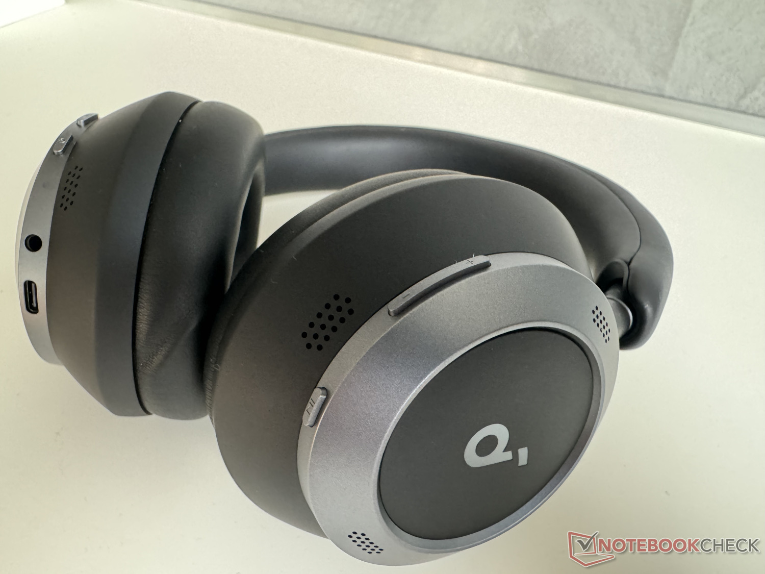 Soundcore Space One Pro: Trying out Anker's compact foldable
