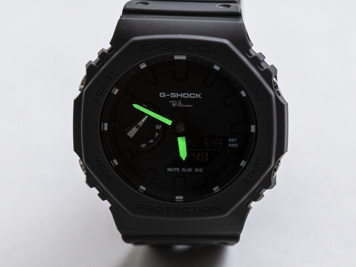 g-shock-ron-herman-glx5600-4.jpg