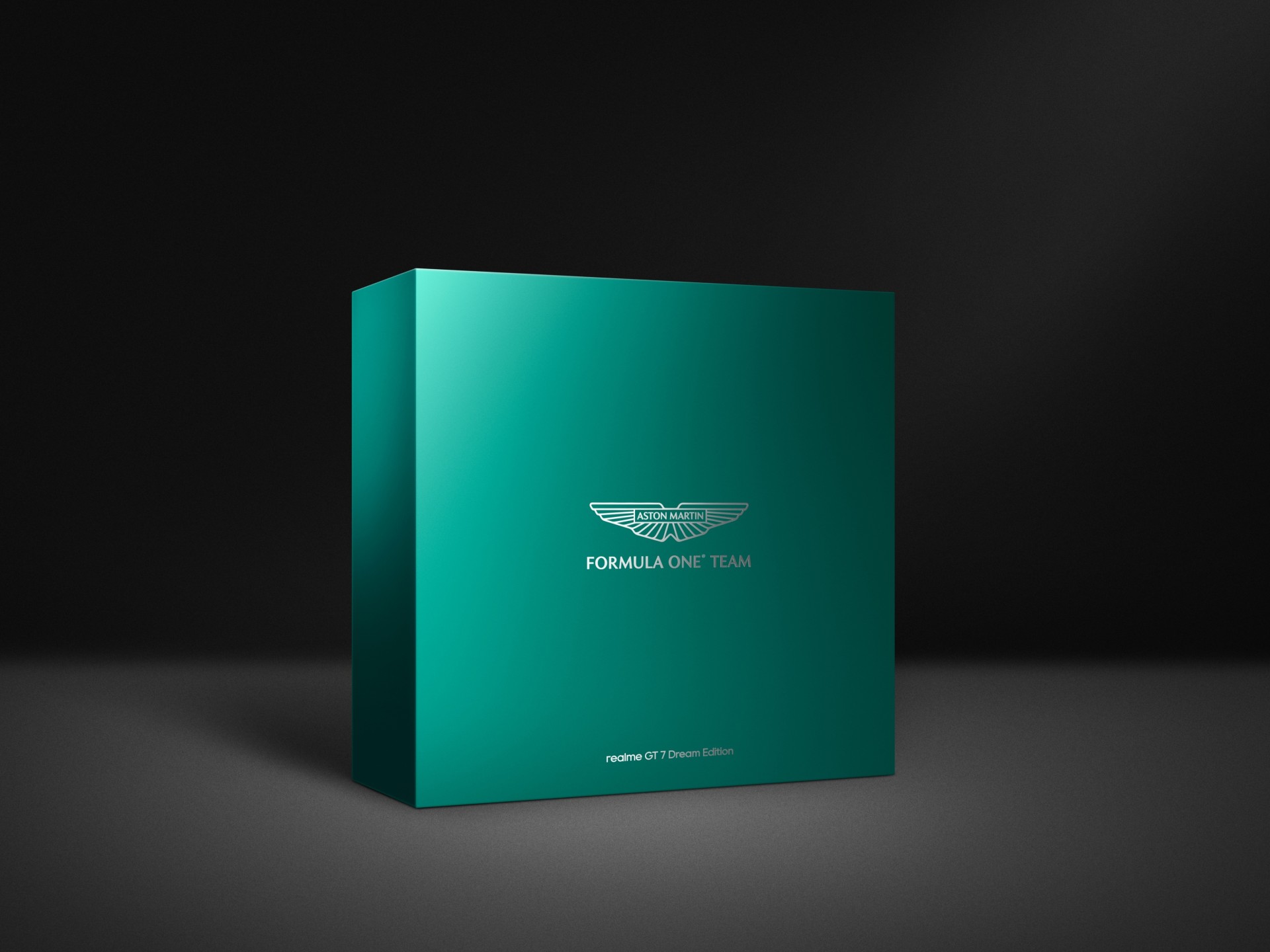 “Realme” və “Aston Martin” əməkdaşlığı – GT 7 Dream Edition təqdim olunur!