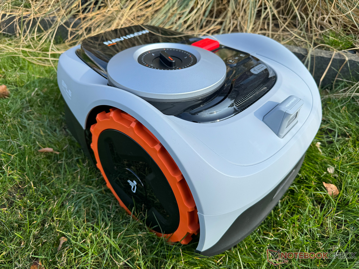 Navimow i105E in a practical test Segway's affordable robotic mower