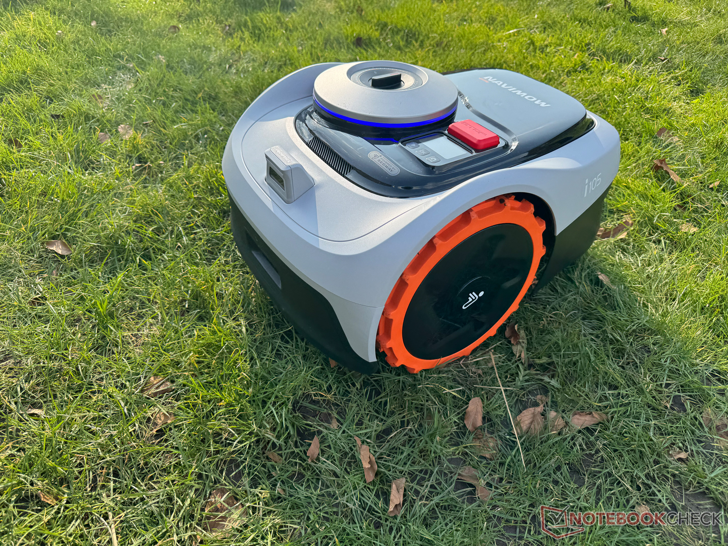 Segway Navimow i105E Robotmaaier zonder grensdraad, aanbevolen oppervlakte 500 m², max. 600 m², winnaar van de Rtk Vision Robotic Test, robotmaaier ter bescherming van egels, Ai Auto-Mapping Segway Navimow i105E Robotmaaier zonder grensdraad, aanbevolen oppervlakte 500 m², max. 600 m², winnaar van de Rtk Vision Robotic Test, robotmaaier ter bescherming van egels, Ai Auto-Mapping