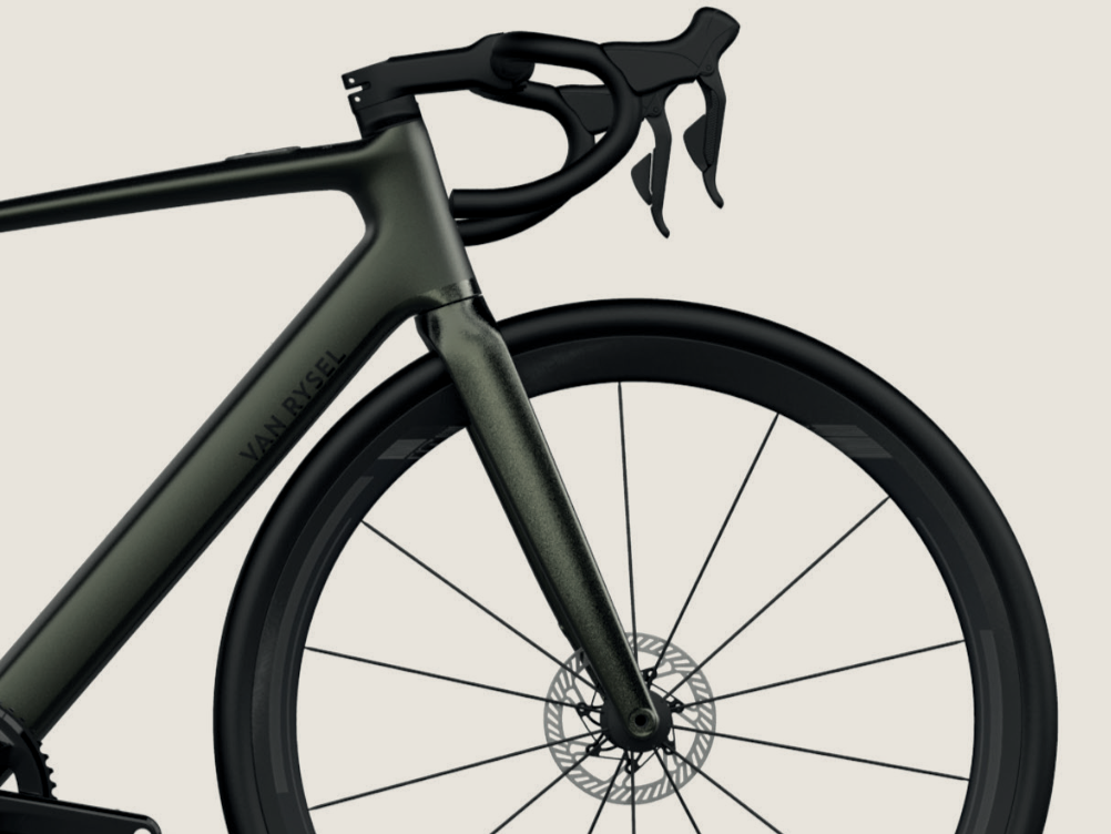 New Decathlon Van Rysel E-EDR CF endurance road bike appears