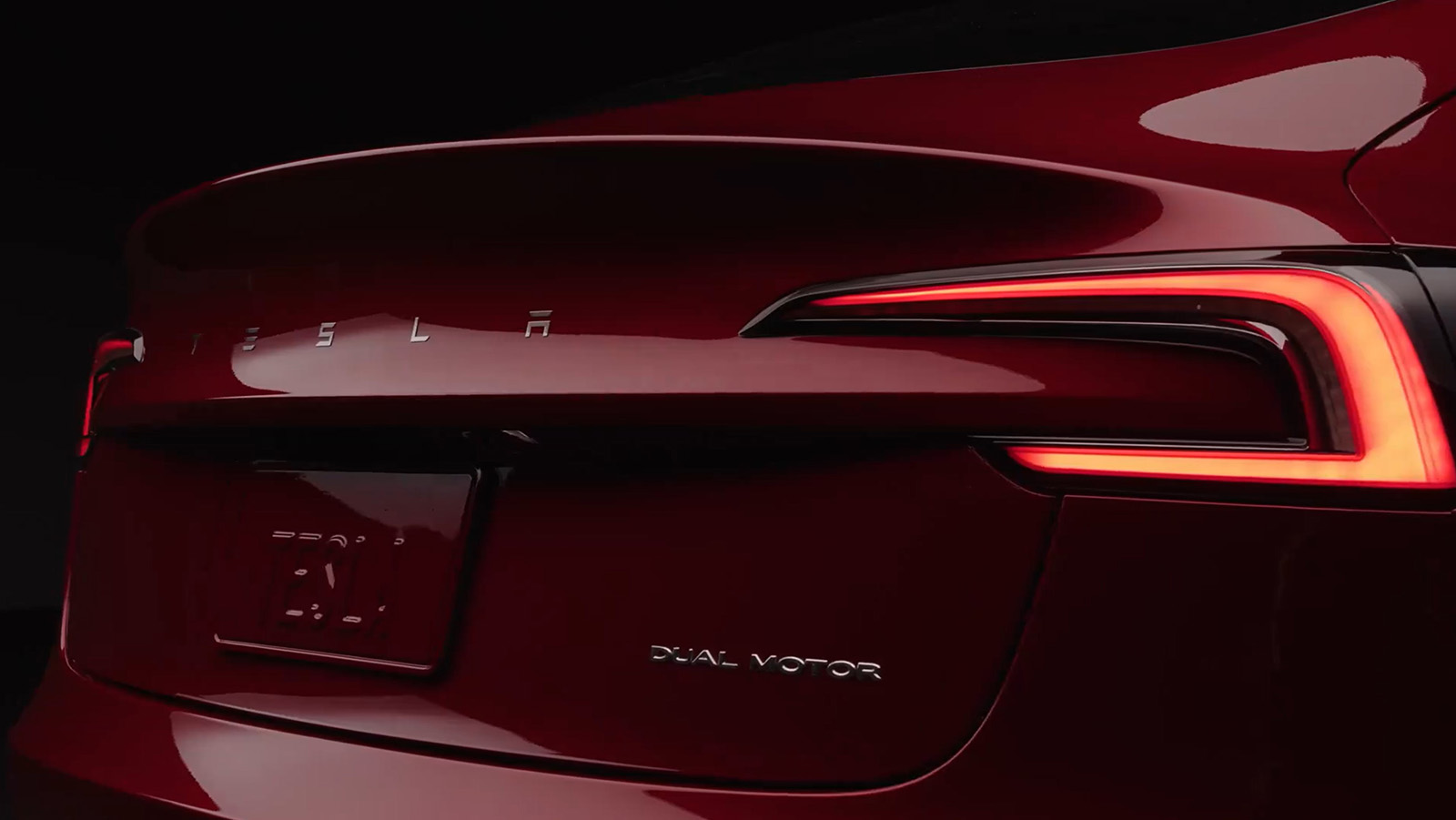 2024 Tesla Model 3 'Highland' Gets In-Depth Review [VIDEO] 