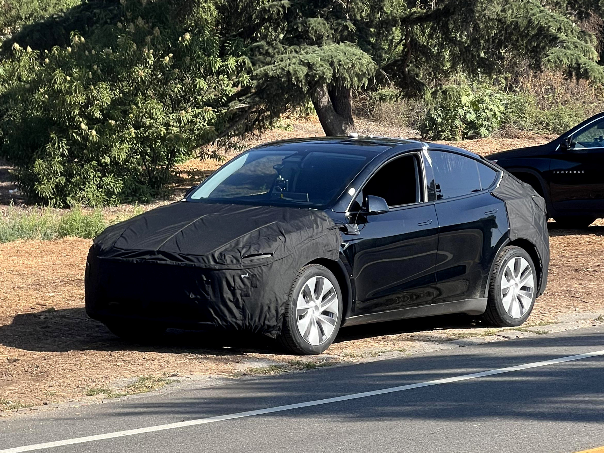 First Tesla Model Y Juniper refresh sighting reveals visual updates and