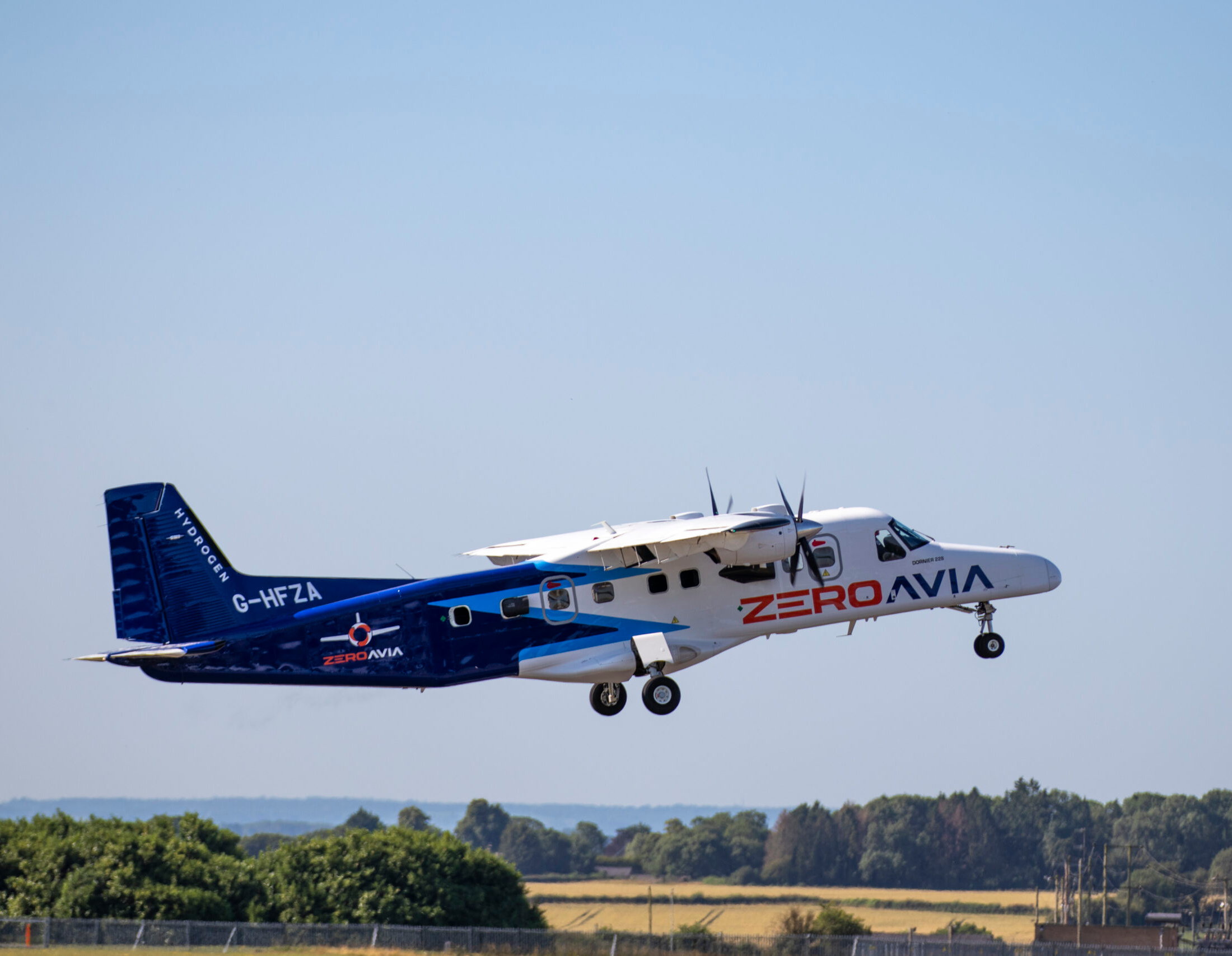 Hydrogen-powered aircraft completes first flight and is voted Breakthrough Technology of 2023 thumbnail